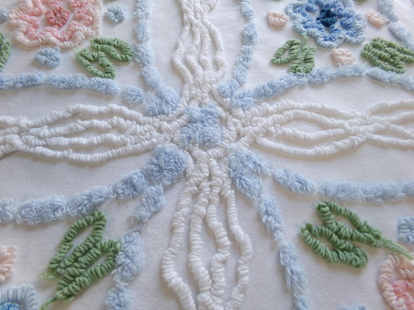 Country Cottage Chic Vintage Chenille Fabric, 20" x 21" Piece of Floral White Cotton Sewing Material, Upcycle into Pillows, Quilts