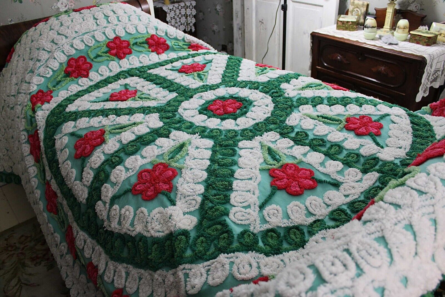 Dazzling Vintage Green Chenille Bedspread, Plush Cherry Pink Red Roses, Full Size