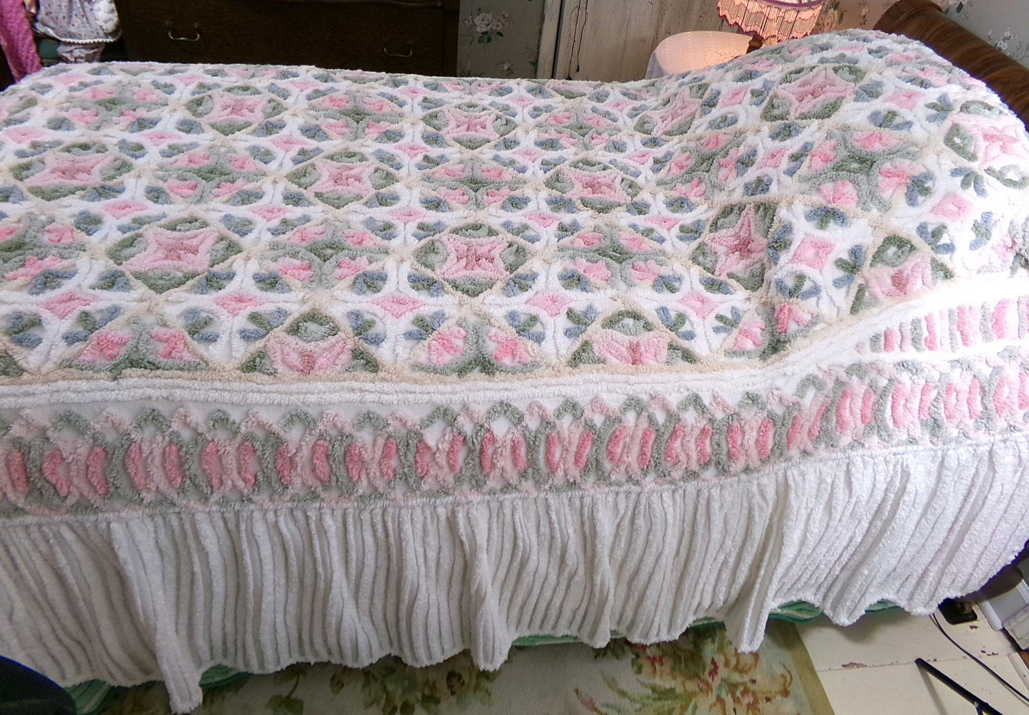 pink sea urchins twin size chenille bedspread, white cotton vintage cottage style bedding, boxed & fitted luxury design with ruffle skirt