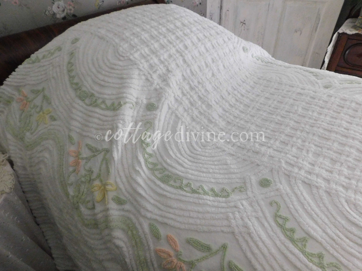 Coastal Bedding Floral White Vintage Chenille Bedspread, Full Size, Shabby Summer Cottage Style