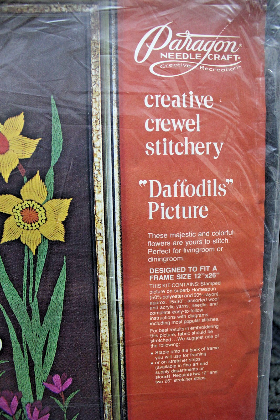 DAFFODILS CREWEL Embroidery Kit Vintage Paragon Stitchery 0219 Barbara Sparre
