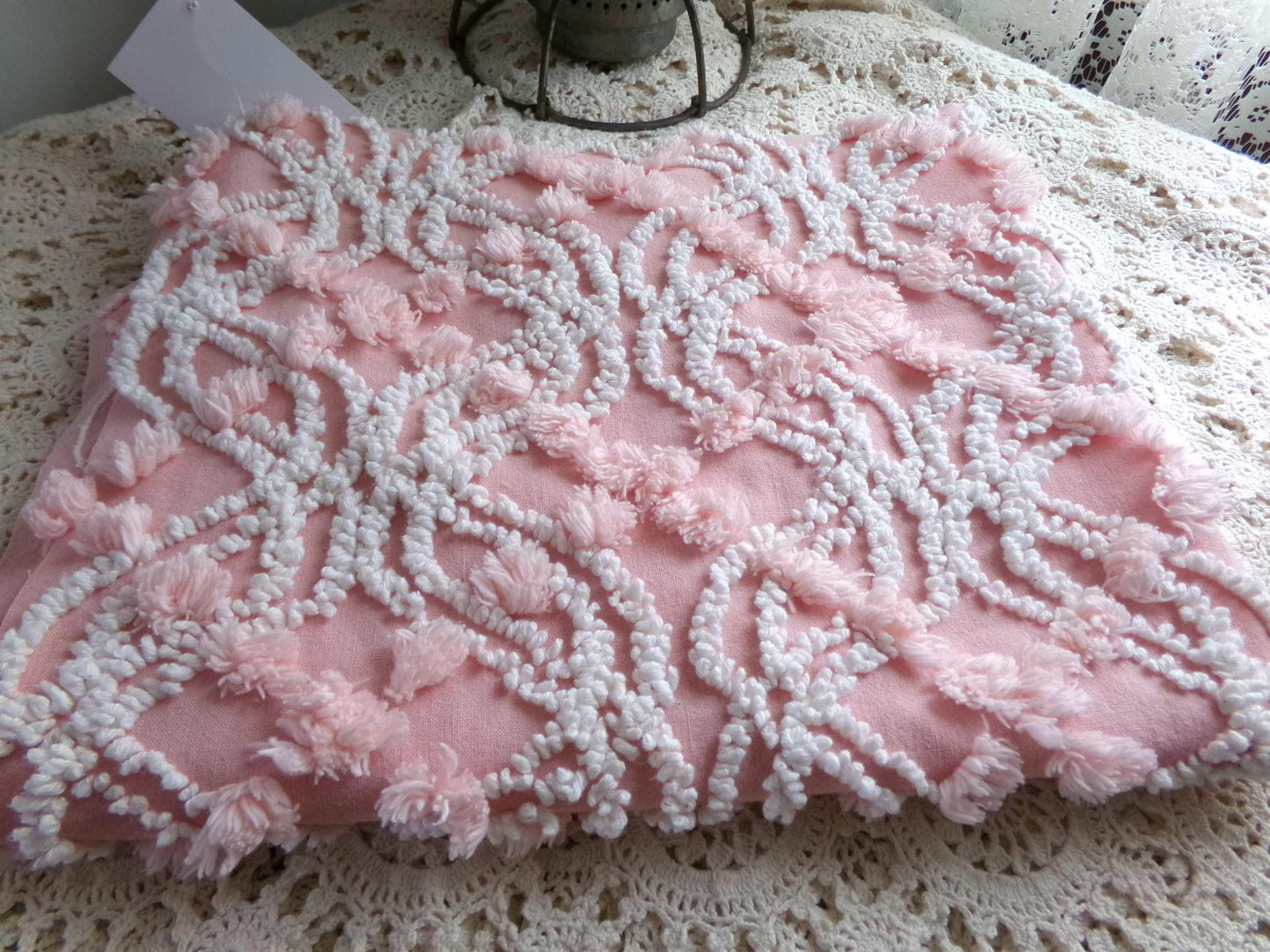 infinity tuft fabric textured pink & white, 18" x 24" piece from a vintage chenille bedspread, popular sewing quilt material