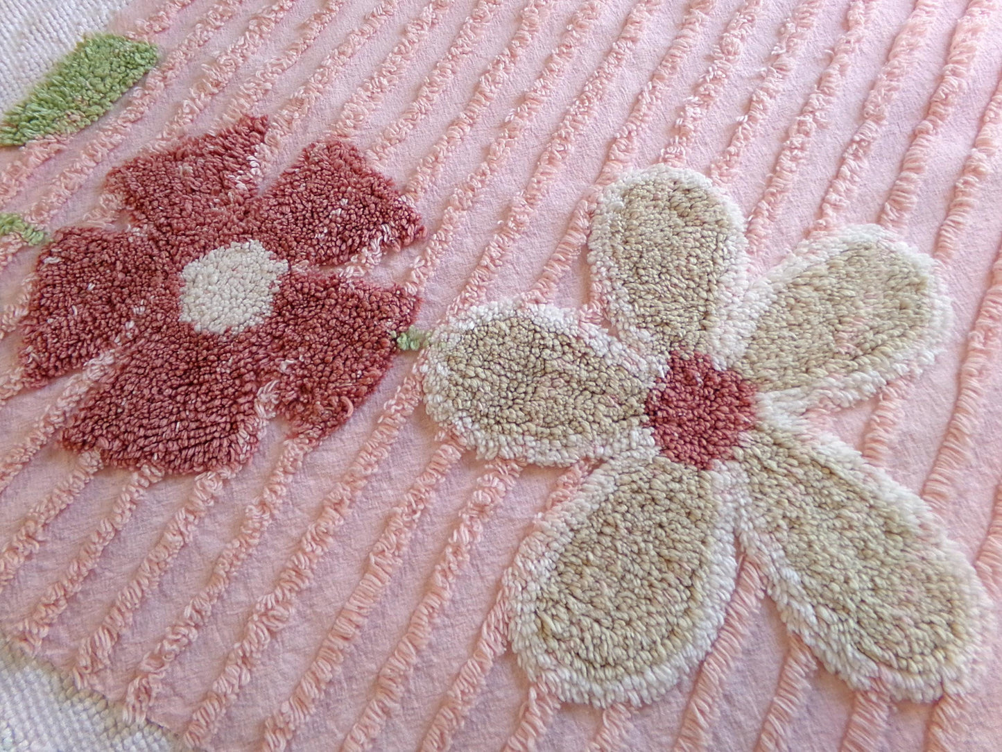 Love Pink Floral Vintage Chenille Fabric, Simple Climbing Daisy Flower Design, 28" x 20" Piece of Cotton Sewing Material for pillows, quilts