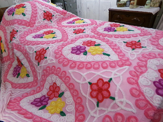 sweetheart pink vintage chenille bedspread, colorful rainbow flowers in oversized hearts, full size retro cottage style bedding