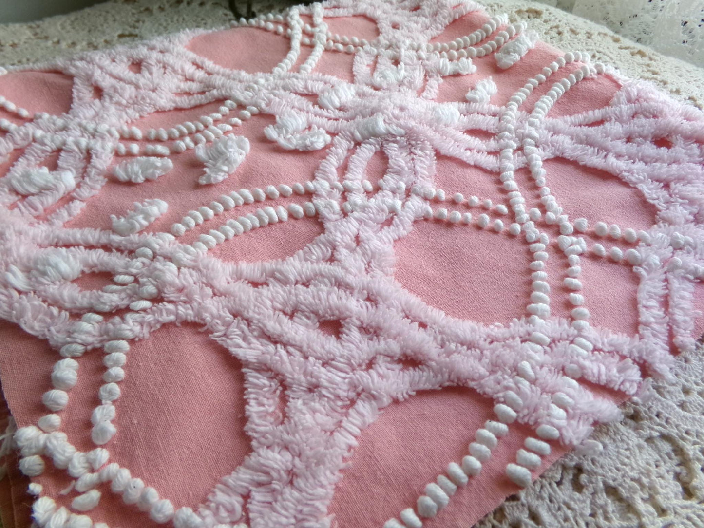 infinity links vintage chenille fabric, beautiful rose pink pearl pop design, 21" x 18" piece of cotton sewing material for pillows & quilts