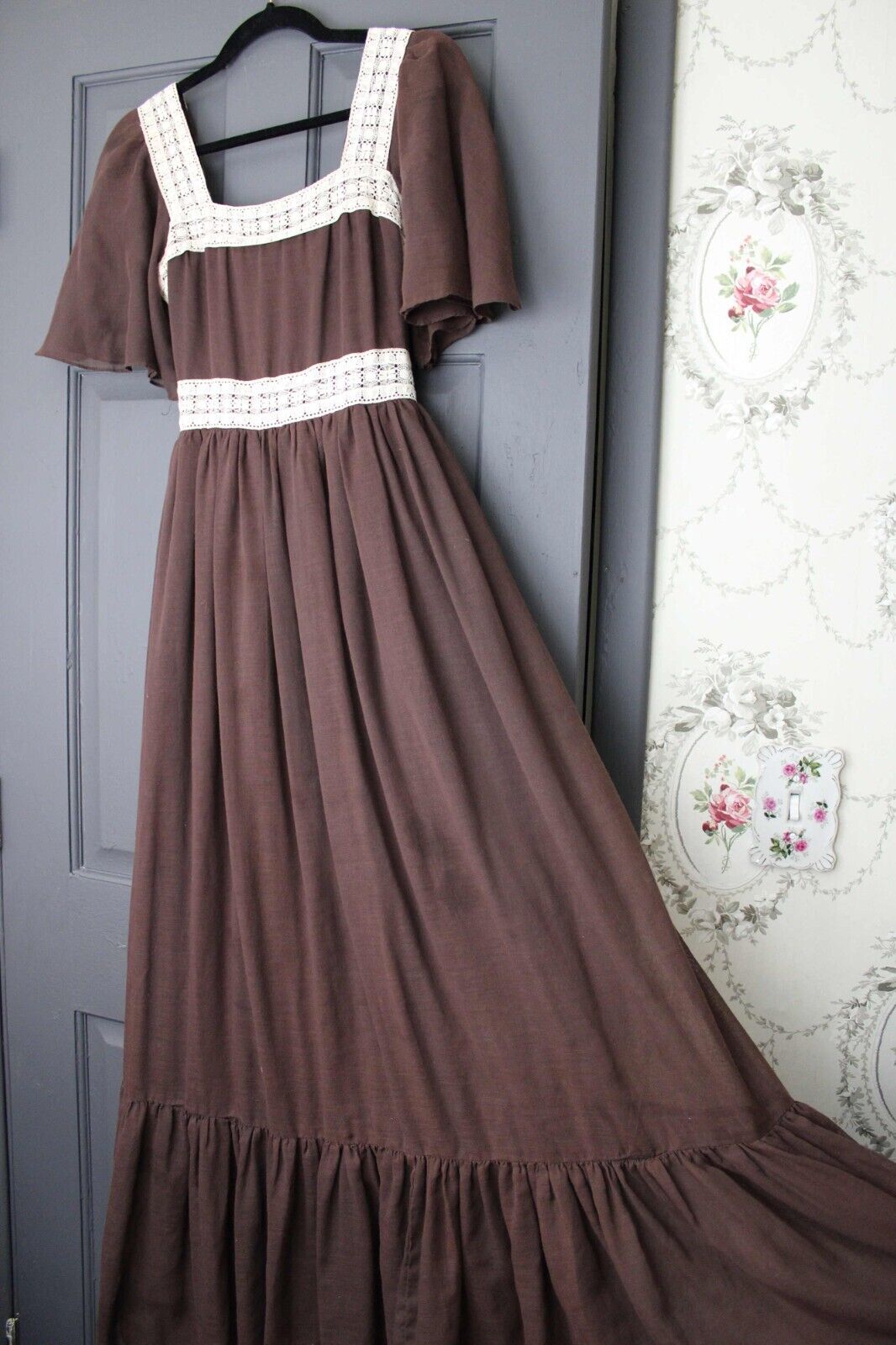 Vintage Boho Brown Prairie Dress, 1970s Long Maxi Length Gown, XS Jr Sz 11, Act I
