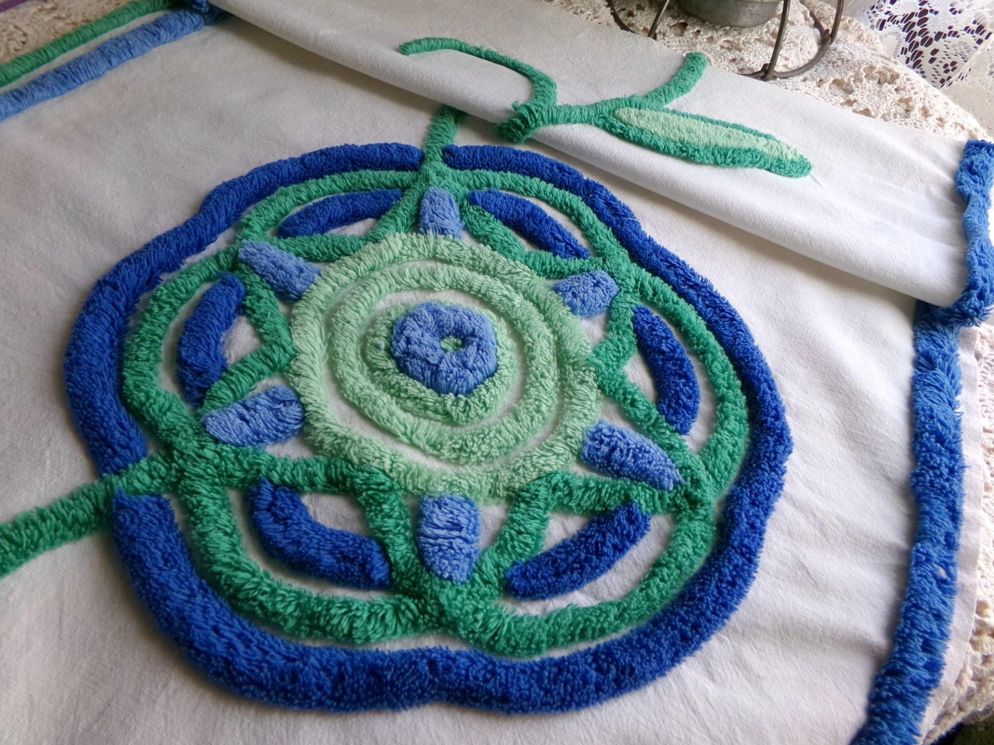 mod retro giant flower chenille fabric, great for a wall hanging, vintage handmade 17" x 30" inch piece