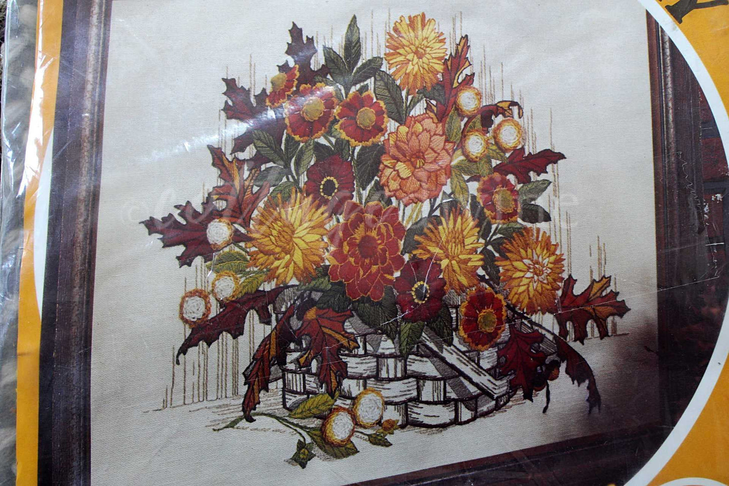 FALL ARRANGEMENT Autumn Floral Crewel Stitchery Kit, Vintage Paragon Needlecraft, Earthy Hippie Design, Georgia Ball, # 0810