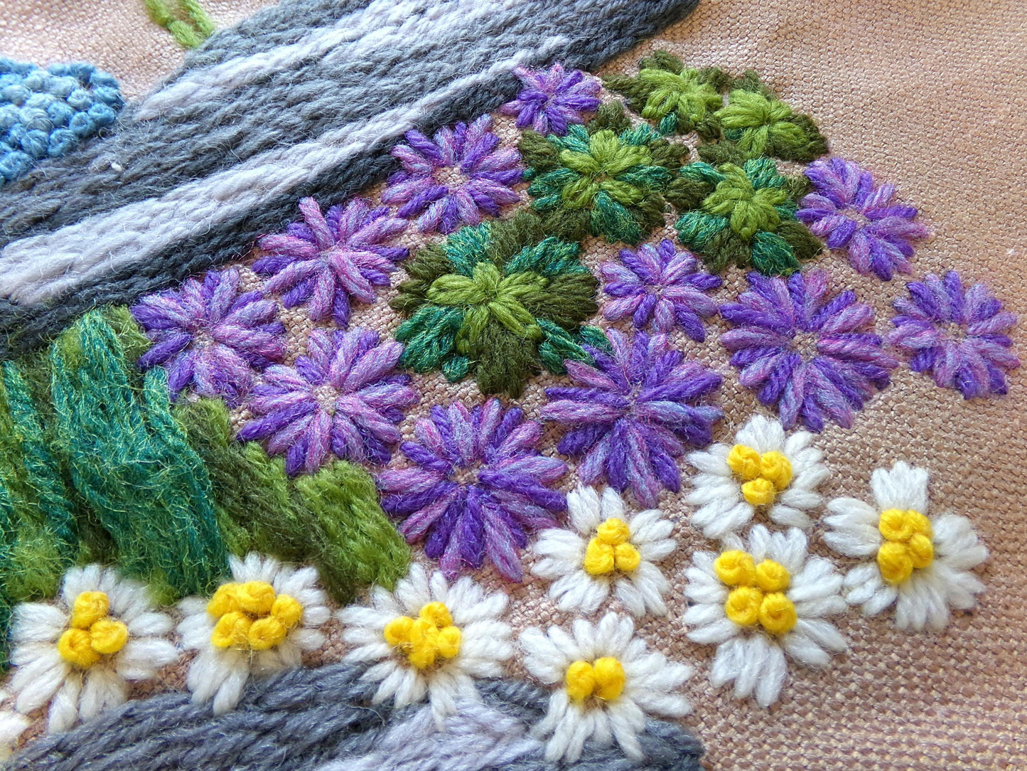 ROCK GARDEN Vintage Crewel Embroidery, FINISHED Boho Style Stitchery, Paragon Needlecraft #0215, Retro Floral Design by Barbara Sparre