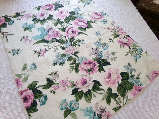 Vintage Barkcloth Fabric, Shabby Cottage Chic Roses on Aged White, 18" x 25" Cut Fabric Piece from a Deconstructed bark cloth curtain panel