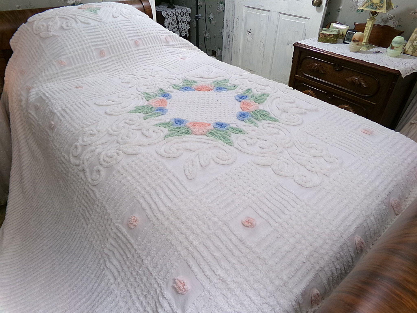 roses in winter vintage chenille bedspread, white cotton summer coverlet, classic cottage style full size bedding