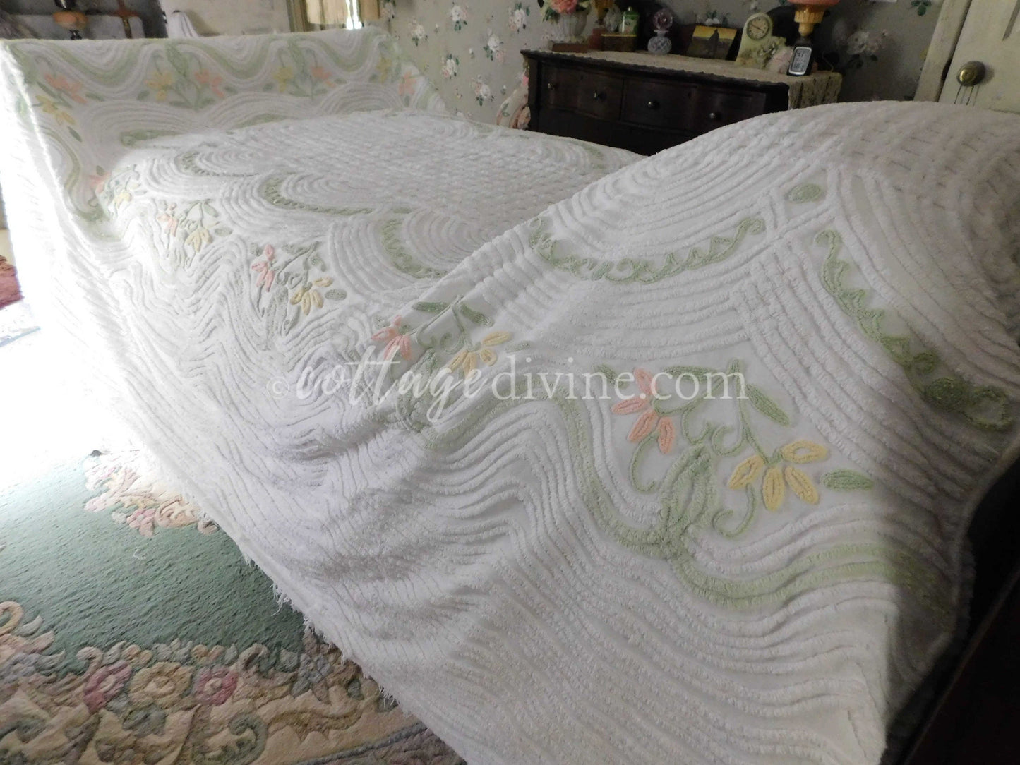 Coastal Bedding Floral White Vintage Chenille Bedspread, Full Size, Shabby Summer Cottage Style
