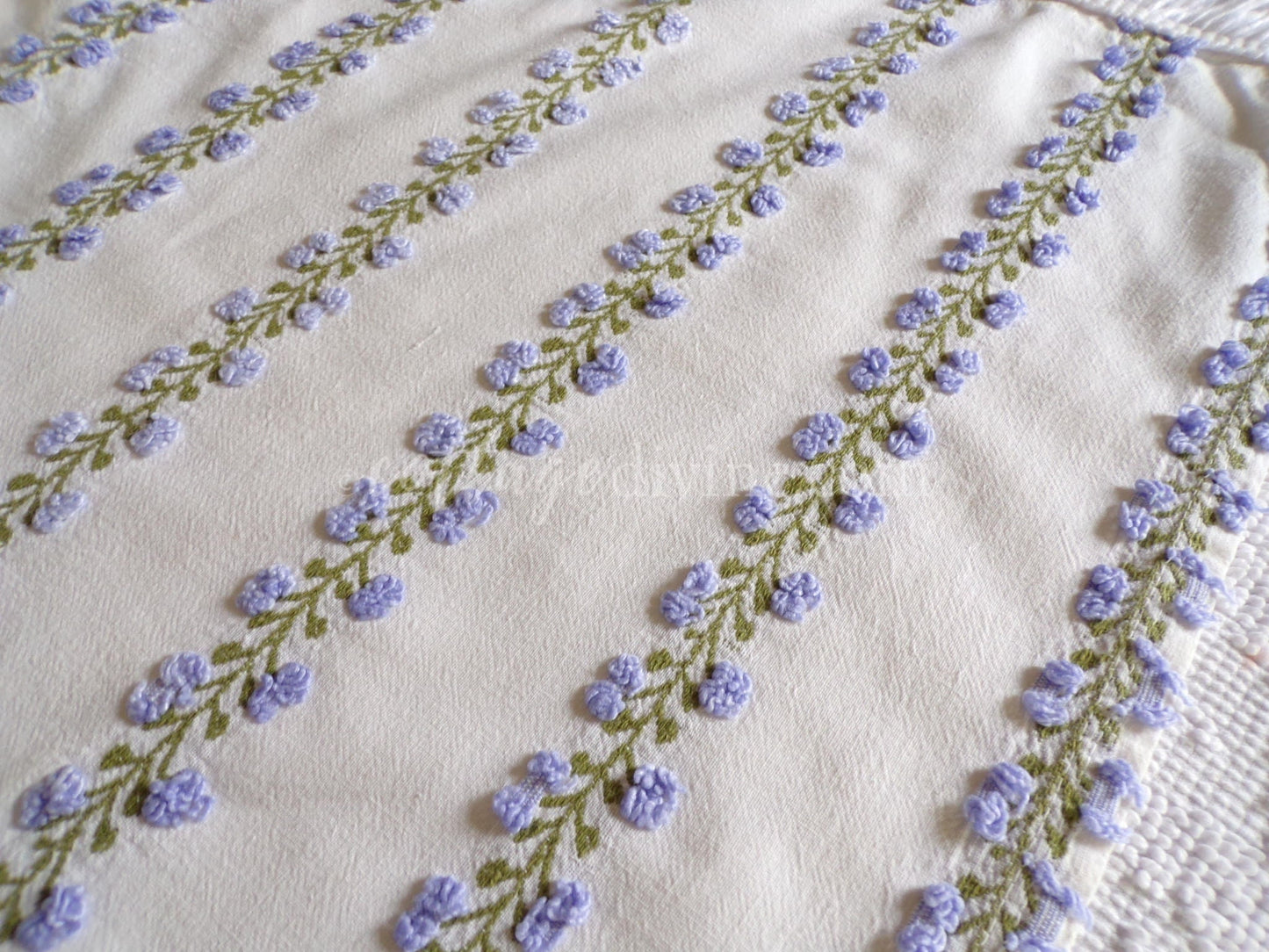 Romantic Ivy Rose Vintage Chenille Fabric, Fieldcrest Lavender Rosebud Design, 18" x 22" inch Piece, beautiful in handmade quilts
