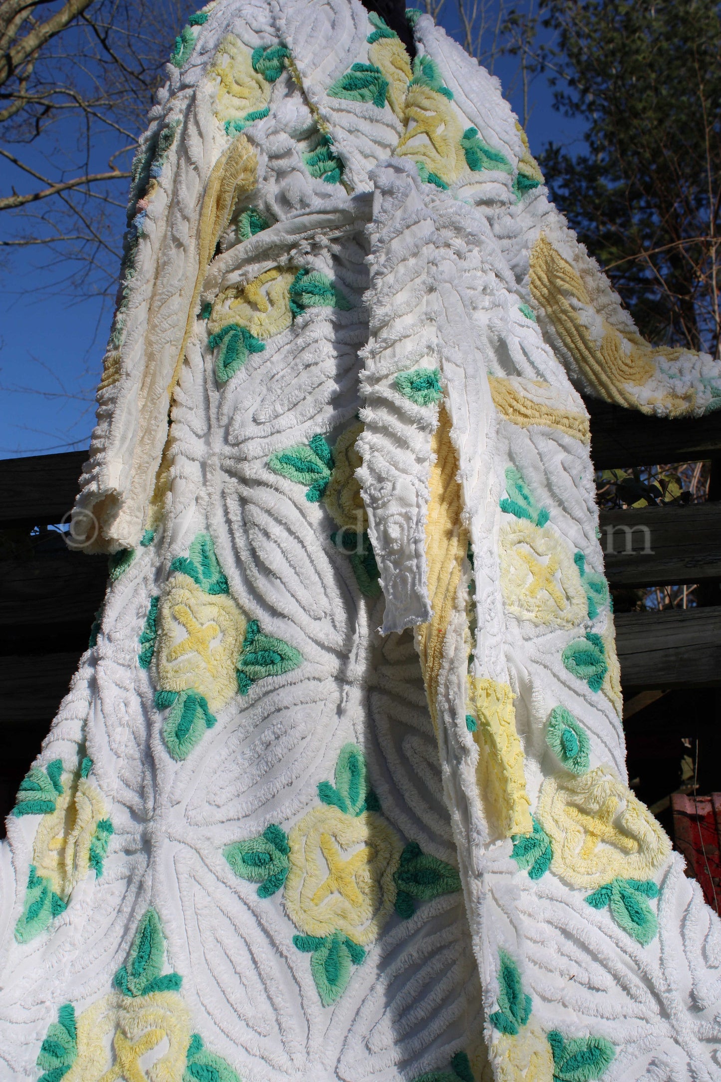 Plush Plus Size Chenille Robe, Upcycled Bathrobe from Cabbage Rose Blooms Vintage Chenille Bedspread, 1X / 2X Large