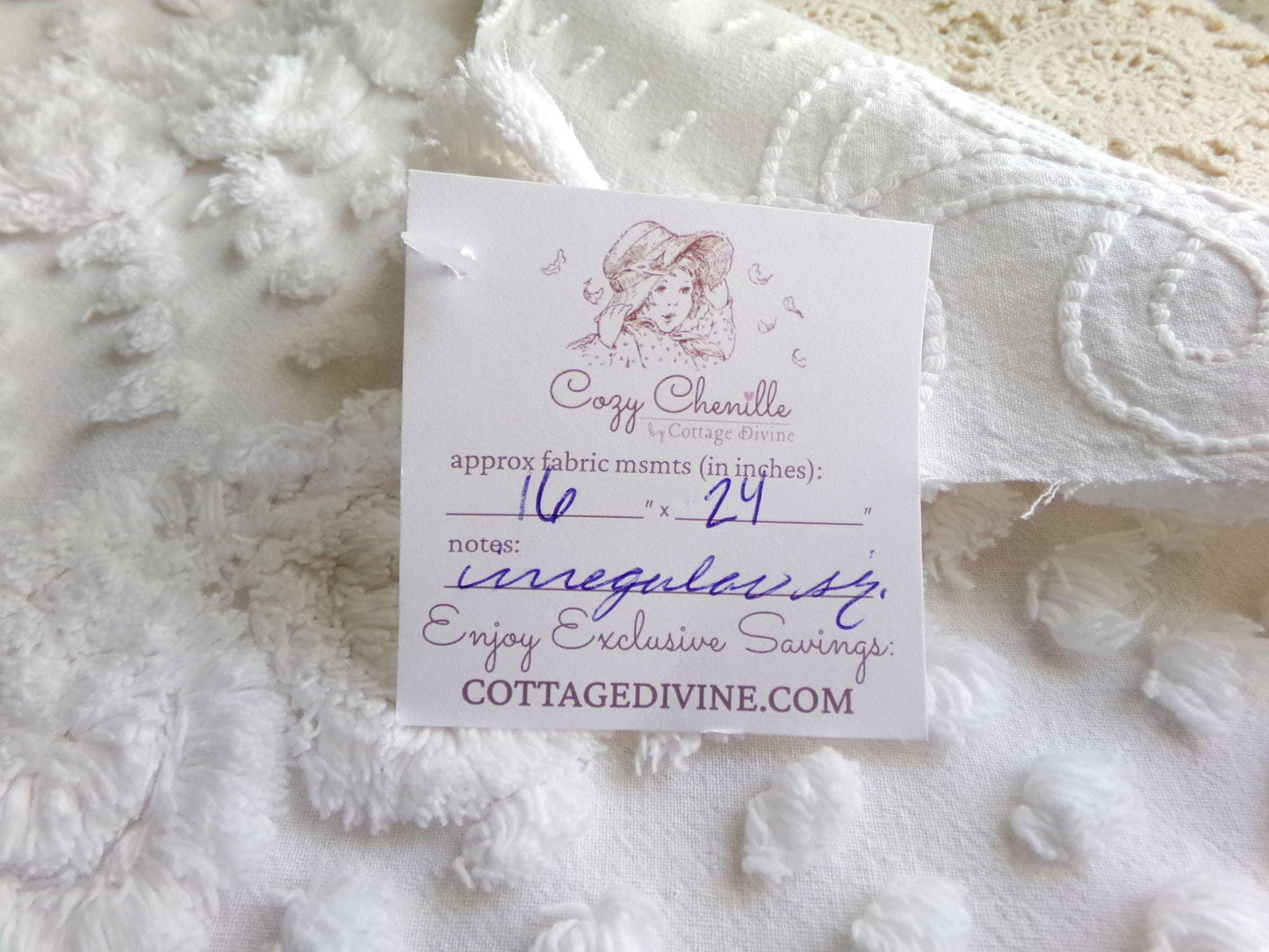 Fluffy Angel White Plush Swirl Vintage Chenille Quilt Fabric, 16" x 24" inch Piece