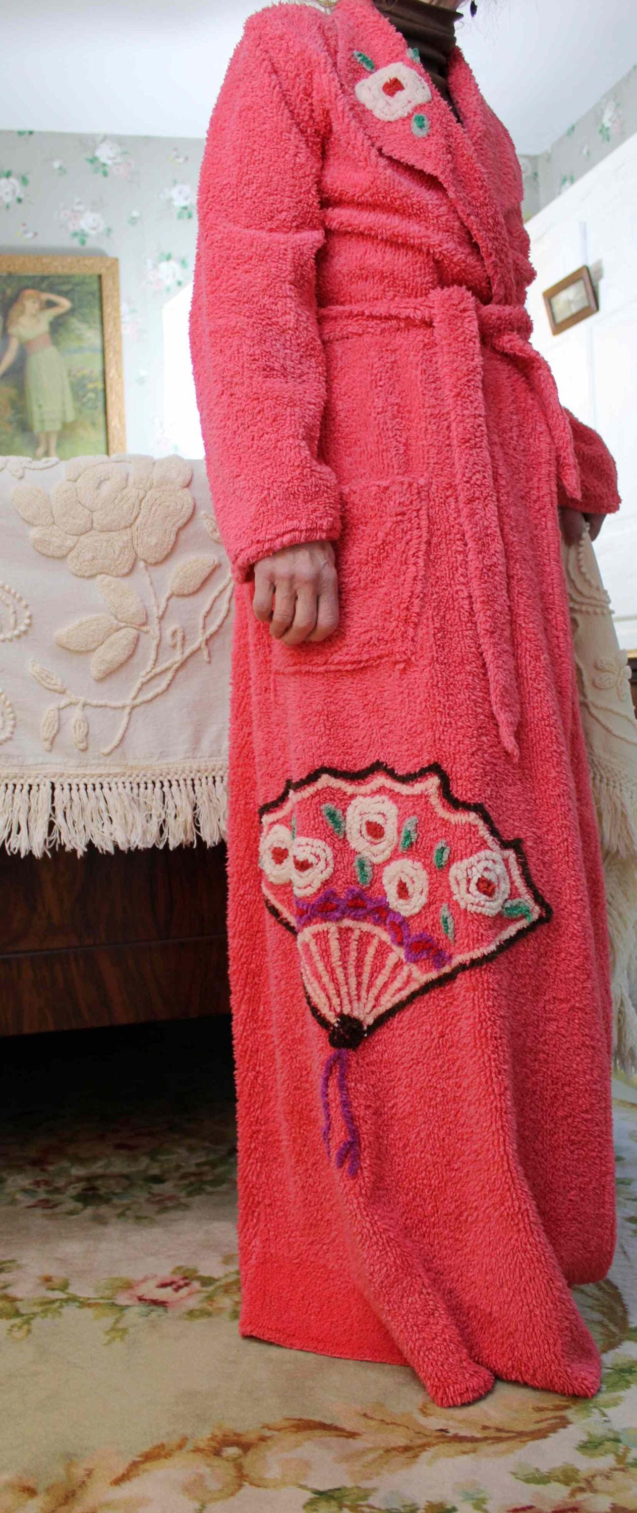 Gorgeous Vintage Style Chenille Robe, Deep Rose Fan Motif Old Hollywood Style Women's Bathrobe, Flattering Fit & Flare Silhouette, S/M