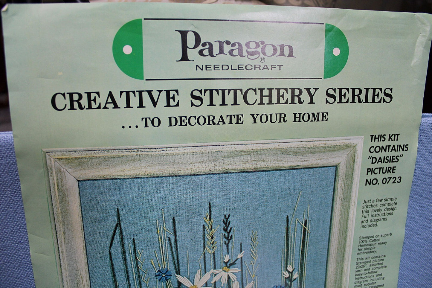 DAISIES Vtg Crewel Embroidery Kit Boho Hippie 70s Floral Paragon Stitchery 0723