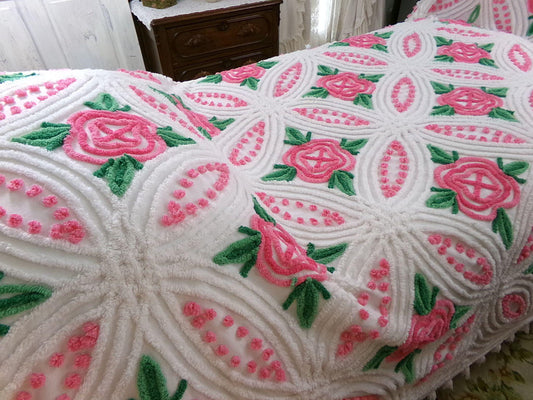 princess pink rose vintage chenille bedspread, cabbage roses on white with pom pom trim, 100% cotton full size cottage bedding