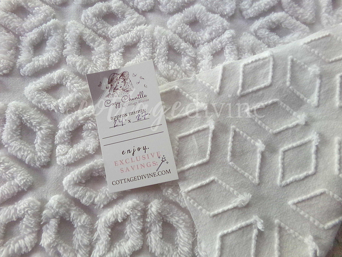 Snowflake Wedge White Vintage Chenille Fabric, 27" x 24" Piece, Snowy Geometric Wedge Daisy Design