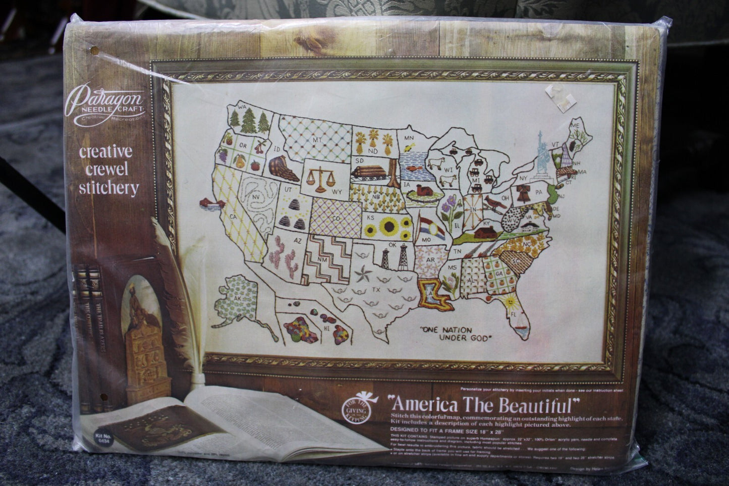 AMERICA THE BEAUTIFUL Vtg Crewel Embroidery Kit USA Map Paragon Stitchery 0434