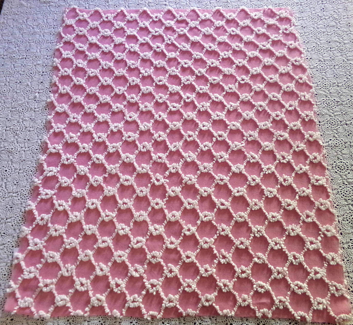 Chain Link Pink & White Vintage Chenille Fabric, Bates Texturized Needletuft Design, 18" x 24" inch Lightweight Piece