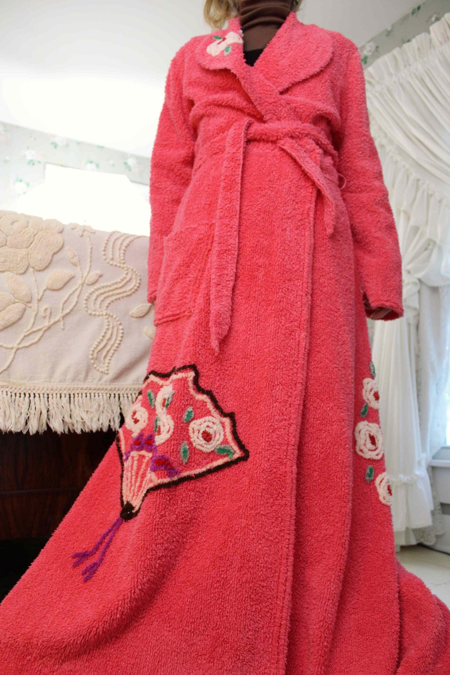 Gorgeous Vintage Style Chenille Robe, Deep Rose Fan Motif Old Hollywood Style Women's Bathrobe, Flattering Fit & Flare Silhouette, S/M