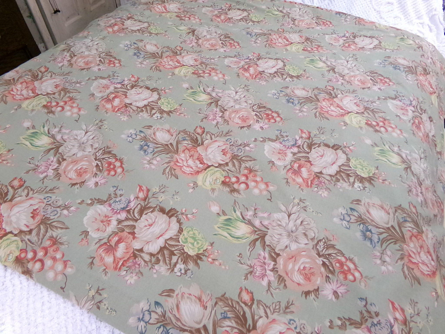 Ralph Lauren Charlotte SINGLE Curtain Panel, Vintage Sage Green Floral Window Drape, Classic Blue Label Print, USA Made Cotton
