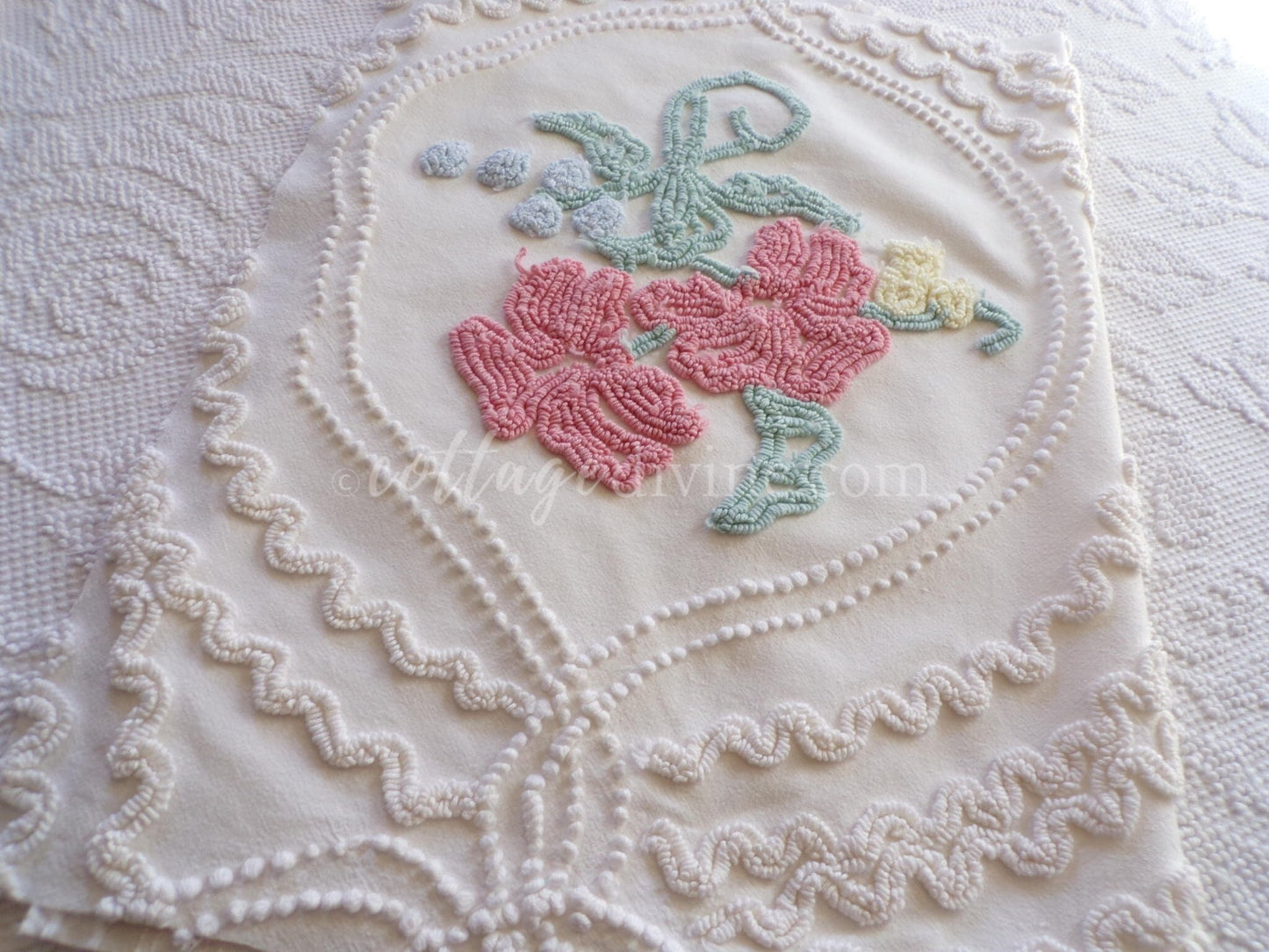 Romantic Cottage Chic Lily Vintage Chenille Quilt Fabric Piece, 19" x 26" inches, Pretty in Pillows