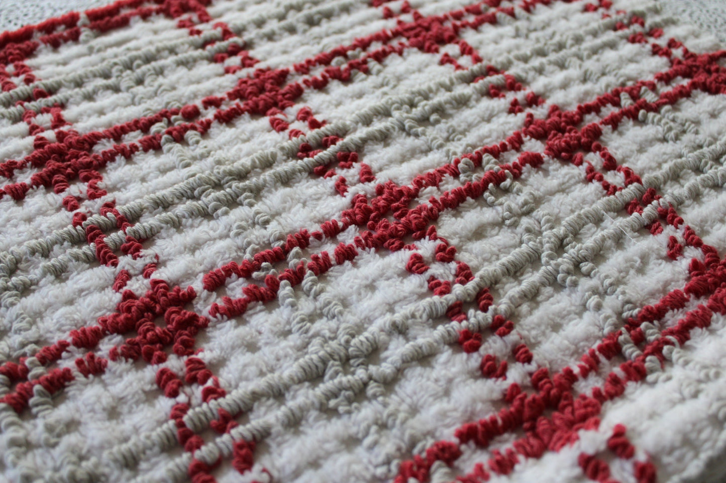 Classic Plaid Vintage Chenille Fabric, Maroon & Grey Needletufting on White Grid, 21" x 27" inch Piece, 100% Cotton