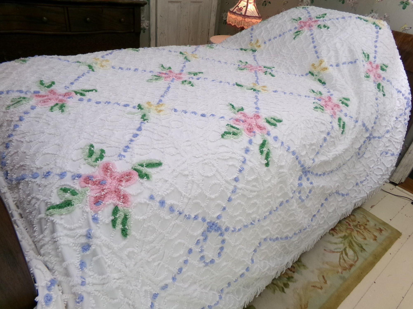 Shabby Chic Vintage Style Chenille Bedspread, Pink & Yellow Flower Design, Full Size White Cotton Bedding With Accent Fringe