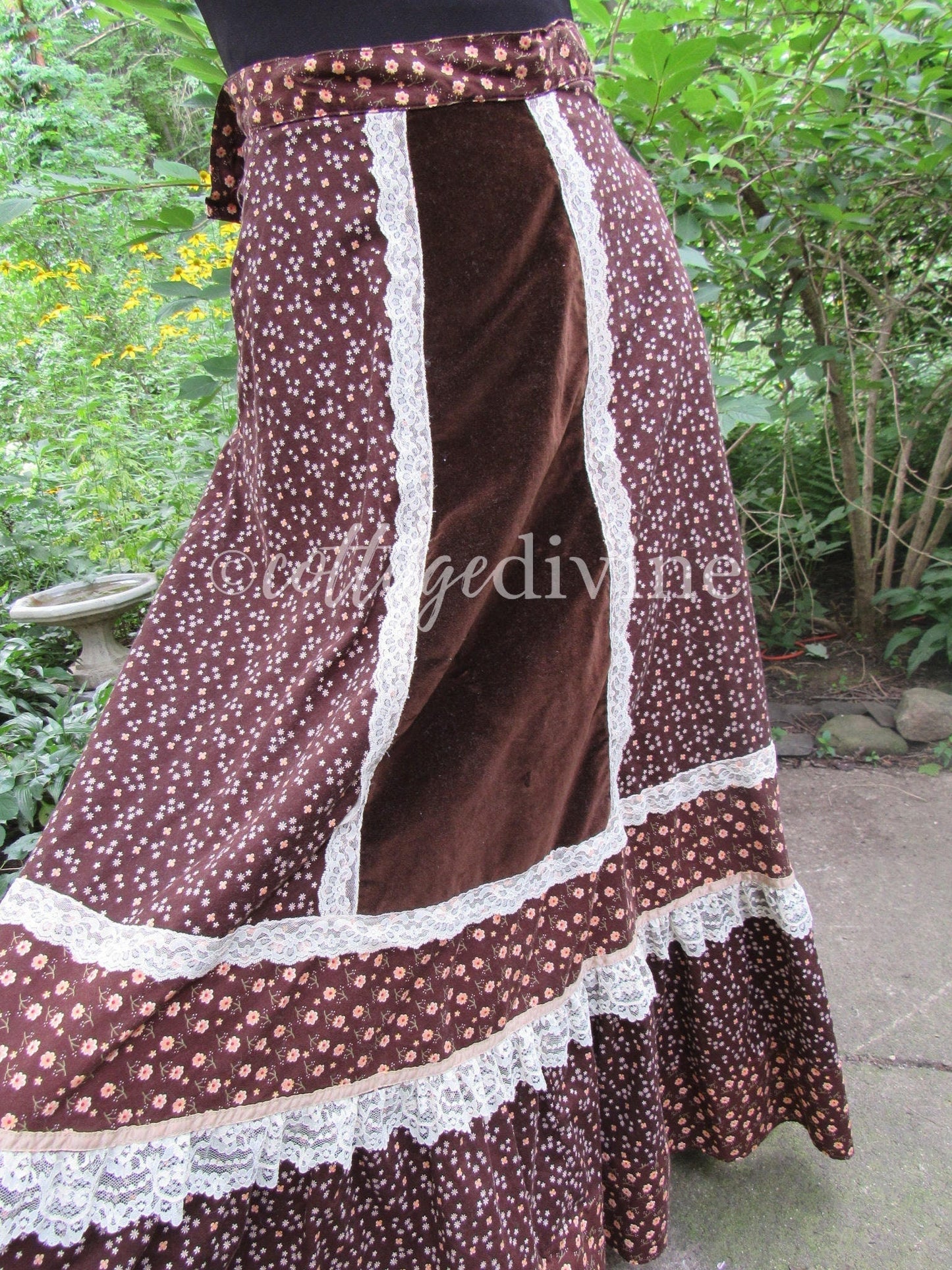 GUNNE SAX Prairie Skirt Velvet Front Chocolate Brown Calico Gunnies Vintage 1970s Maxi Skirt, XXS