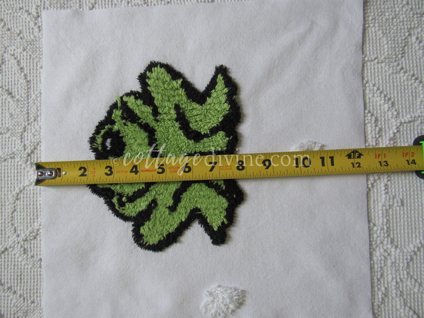 Adorable Happy Frog Retro Vintage Novelty Chenille FABRIC PIECE, 12.5" square