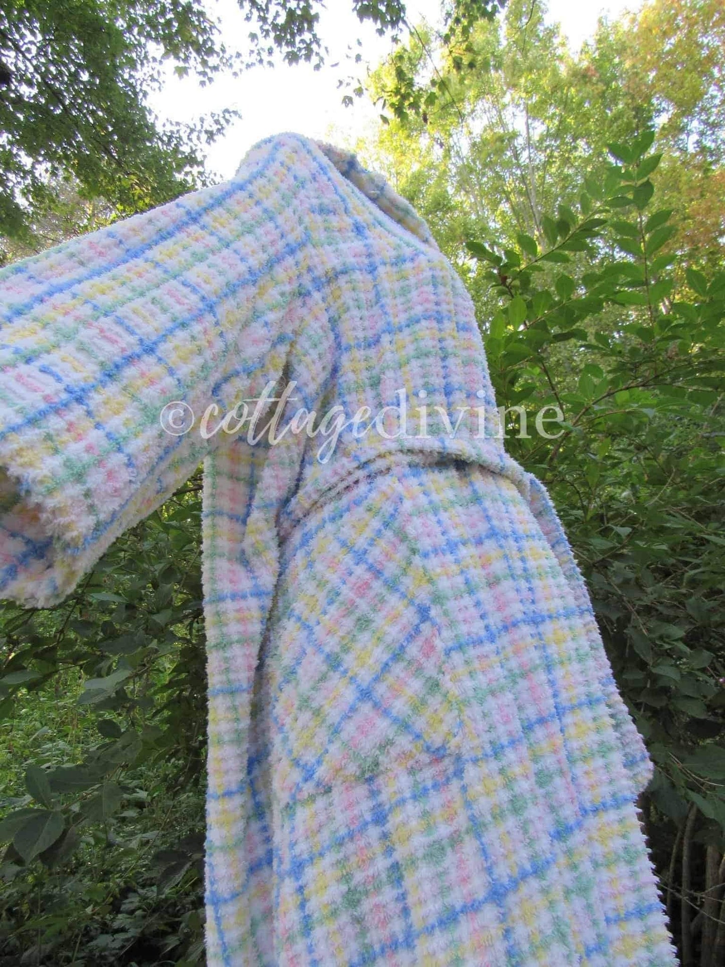 Grandma's Cozy Chenille Housecoat PLAID Vintage Chenille Robe 1960s Style Bathrobe, S/M