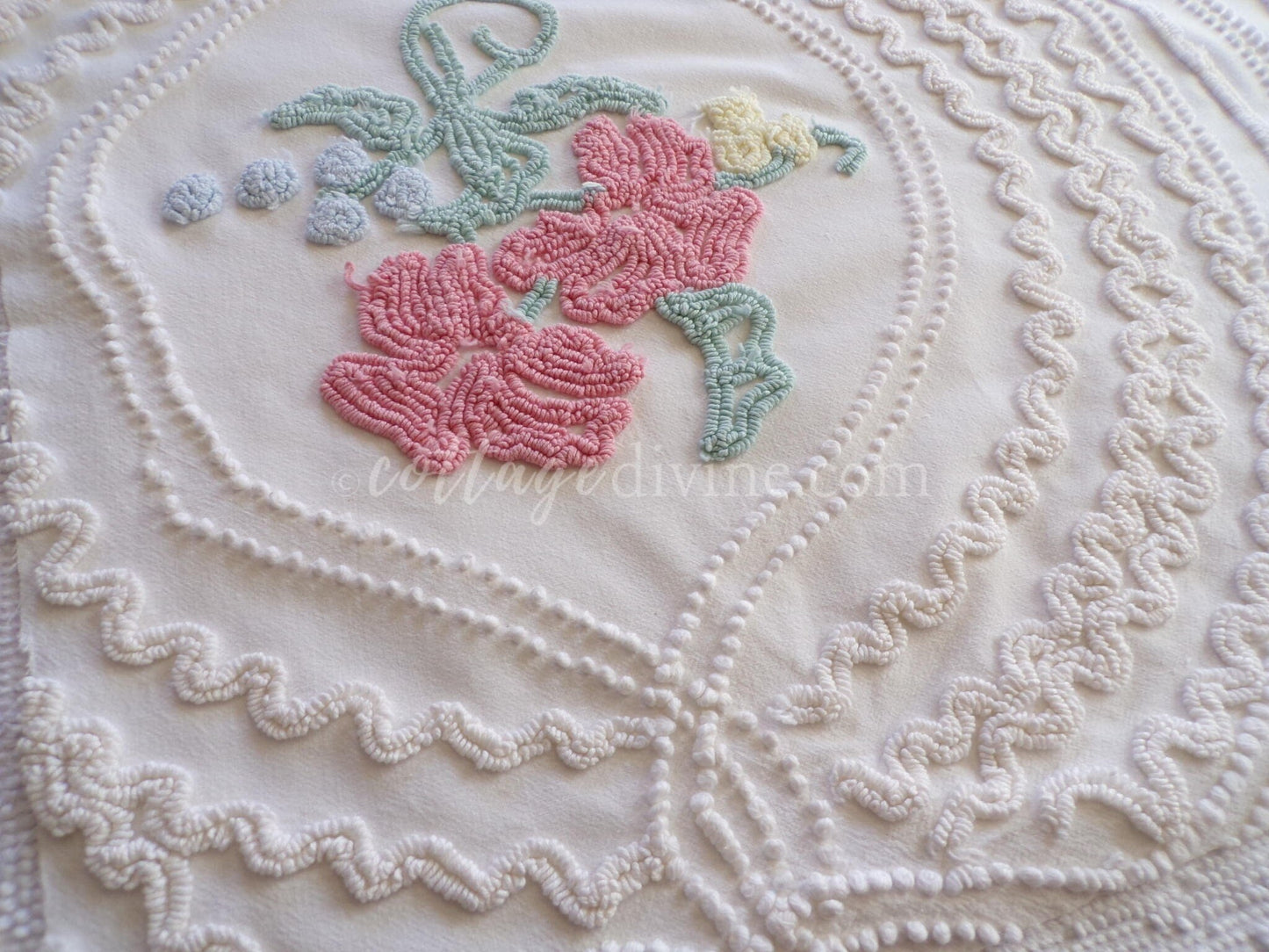 Romantic Cottage Chic Lily Vintage Chenille Quilt Fabric Piece, 19" x 26" inches, Pretty in Pillows