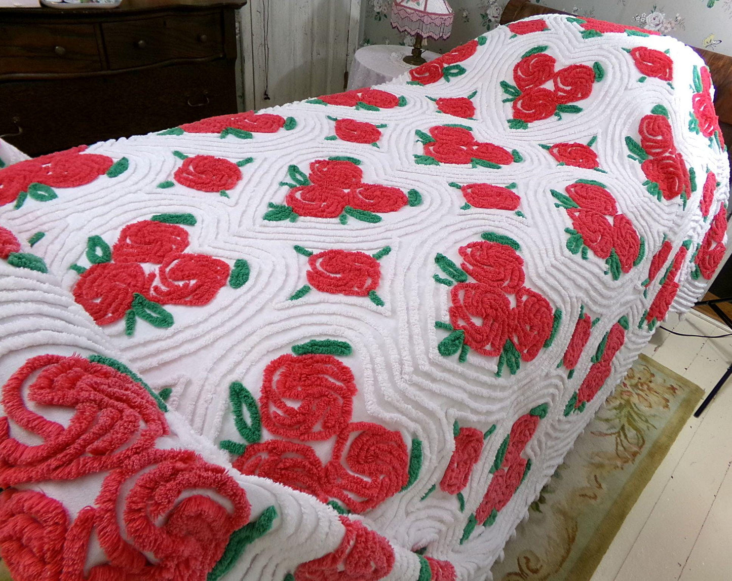 hopeless romantic vintage chenille bedspread, shabby red pinwheel roses in swirl hearts, 100% white cotton full size bedding, pom pom trim