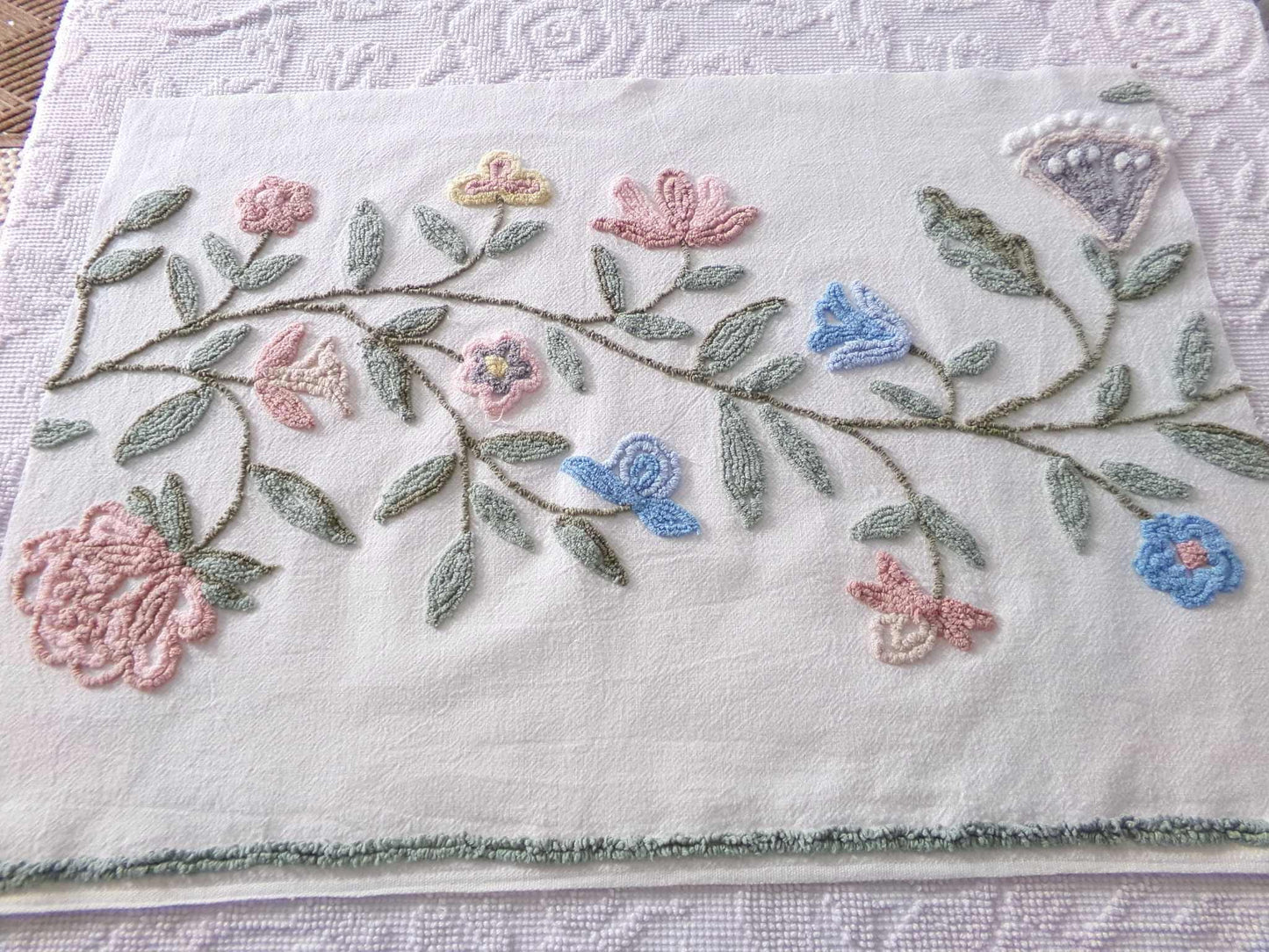 Heirloom Natural Flowers Vintage Chenille Fabric, Sewing Material for quilts, pillows & crafts, 18" x 26" inch Piece