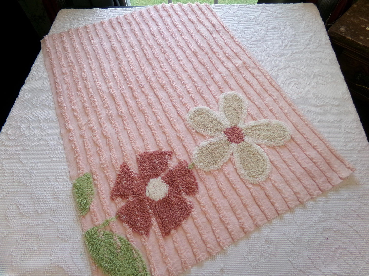 Love Pink Floral Vintage Chenille Fabric, Simple Climbing Daisy Flower Design, 28" x 20" Piece of Cotton Sewing Material for pillows, quilts