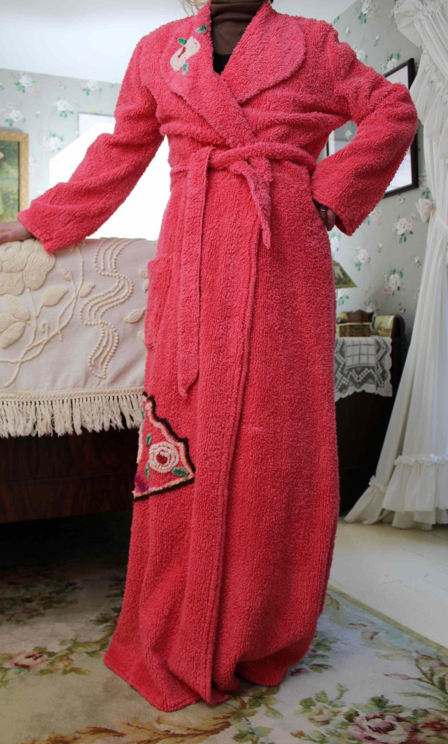 Gorgeous Vintage Style Chenille Robe, Deep Rose Fan Motif Old Hollywood Style Women's Bathrobe, Flattering Fit & Flare Silhouette, S/M