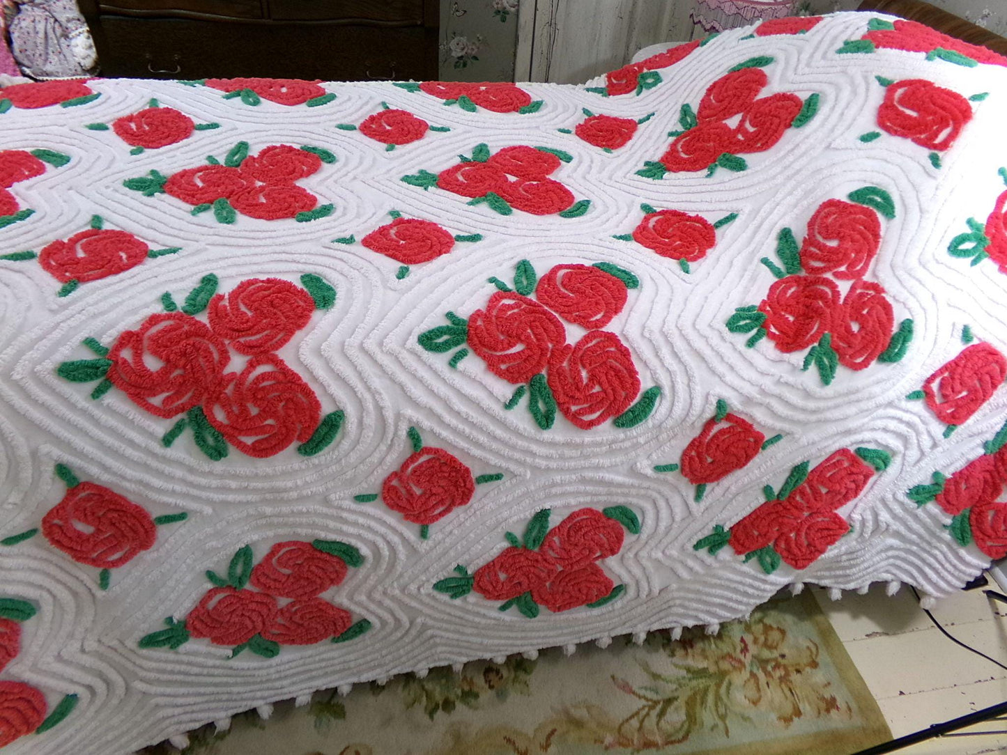 hopeless romantic vintage chenille bedspread, shabby red pinwheel roses in swirl hearts, 100% white cotton full size bedding, pom pom trim