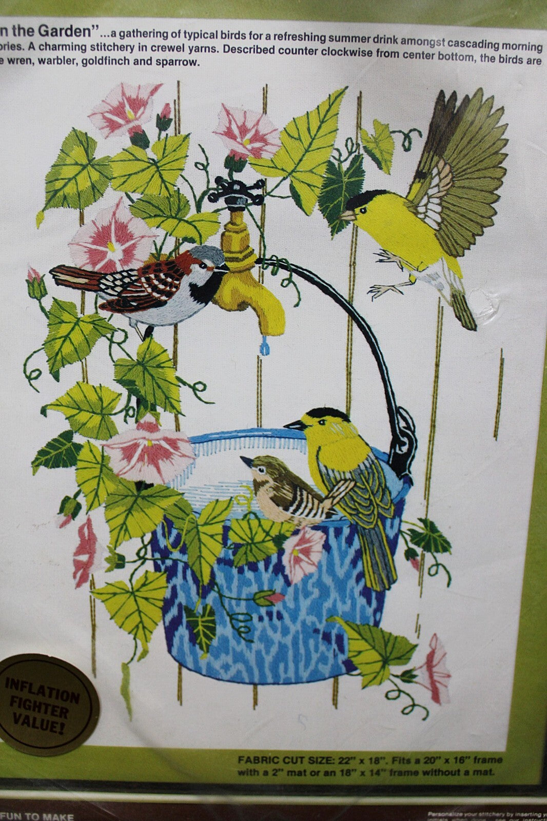 IN THE GARDEN Vtg Crewel Embroidery Kit Song Birds Floral Paragon Stitchery 0946