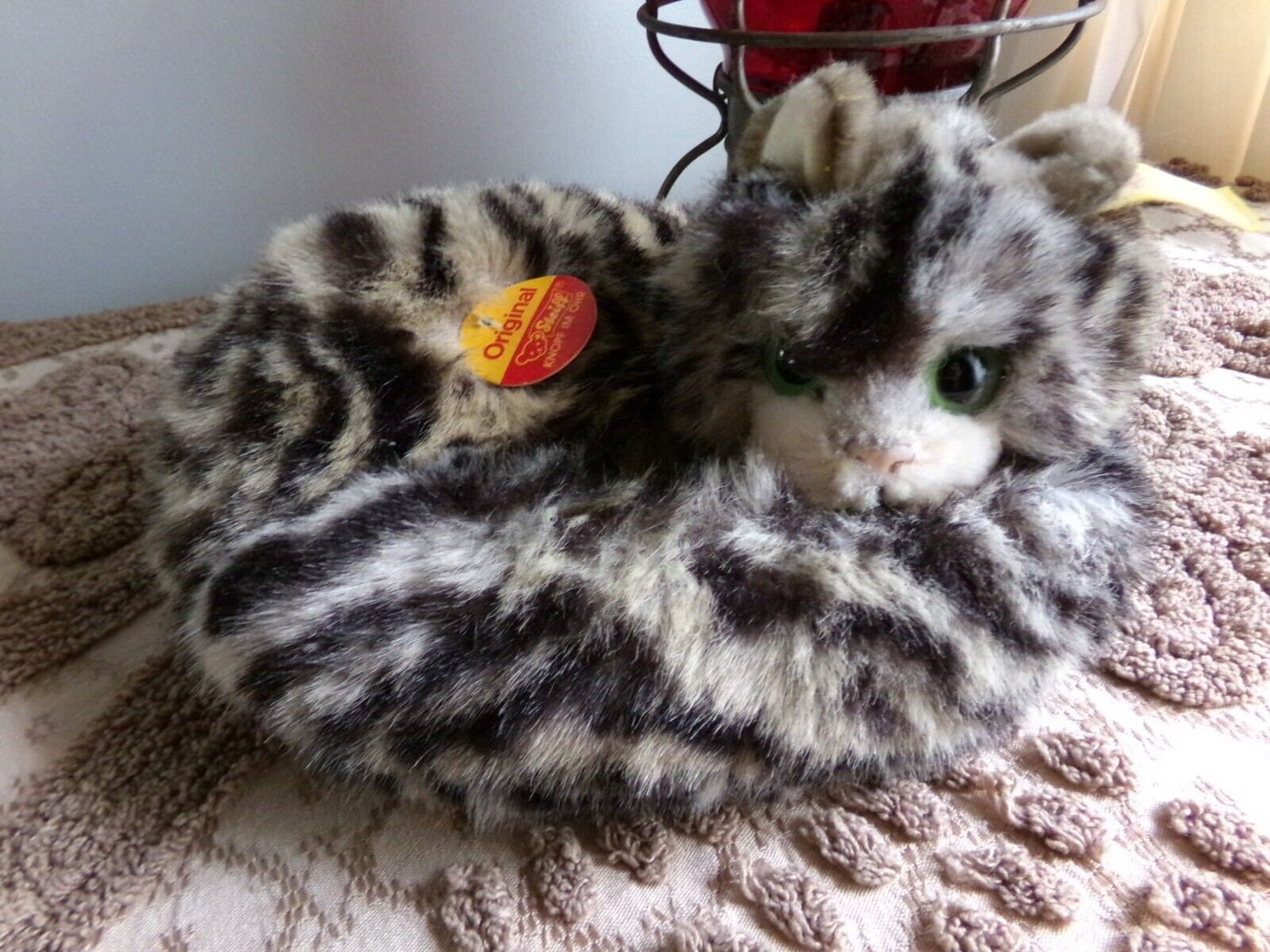 Vintage STEIFF Kitten Unique Curled Up Tabby Cat 074189 with Button, Tags