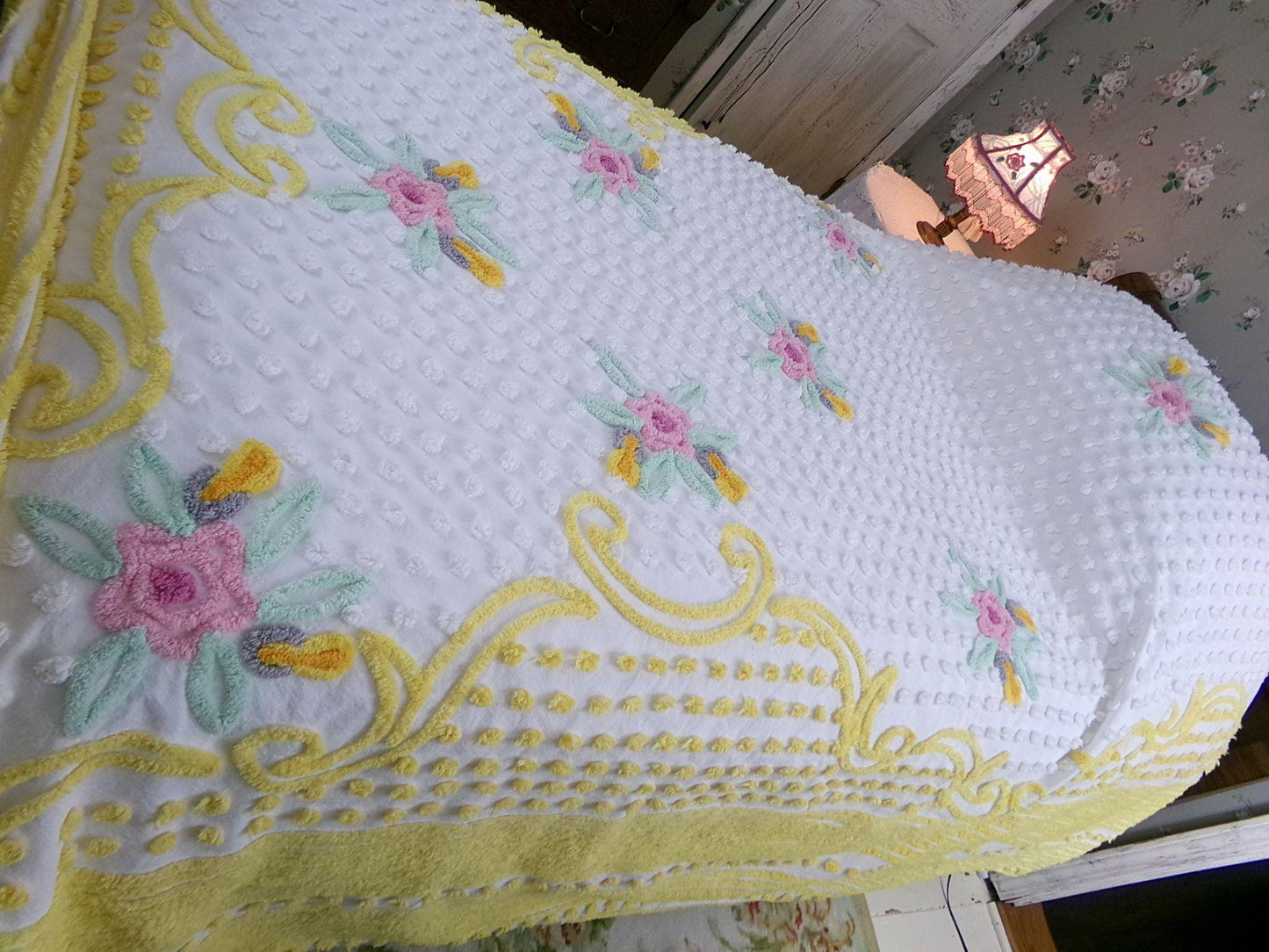cottage charm vintage chenille bedspread, summer flowers, white dots & golden yellow accents, full size bedding