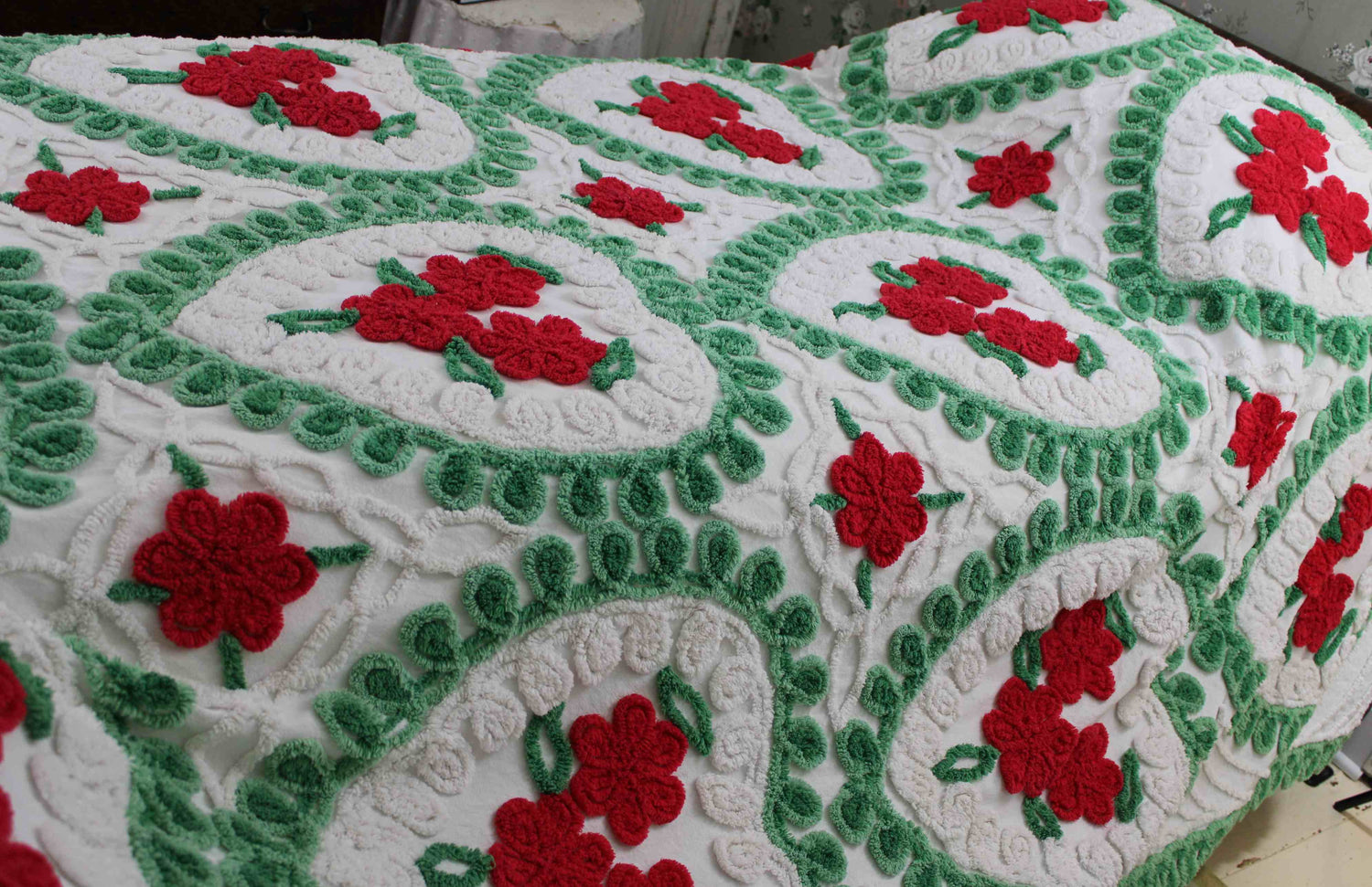 Chenille Bedspreads