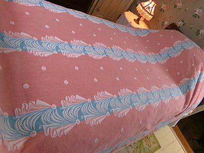 old hollywood regency style Vintage woven bedspread, pink fieldcrest twin coverlet