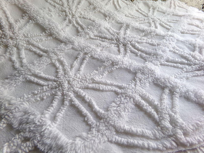 vintage white chenille fabric: webbed windowpane design, 20" x 25" cut piece