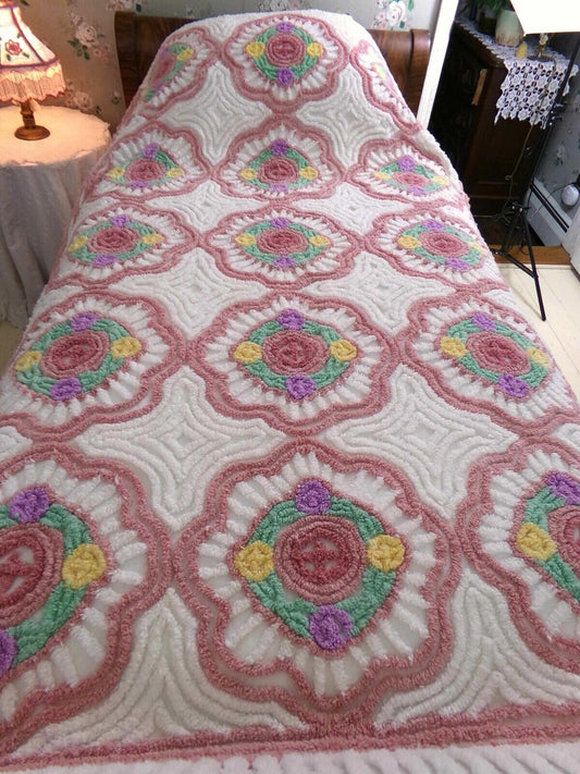 Enchanting Vintage Chenille Bedspread, 50s Plush Cameo Floral, Full Size Bedding
