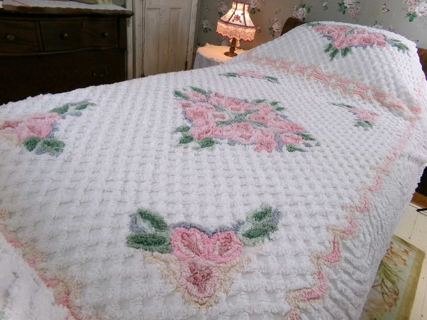 Plush Luxury Pink Rose Vintage White Chenille Bedspread, 100% Cotton, Twin Size