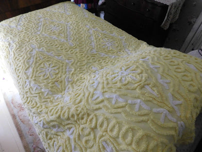 Chenille Bedding, Delicious Lemon Chiffon Vintage Chenille Bedspread, Integrated Ruffle Skirt, Fitted Full Size