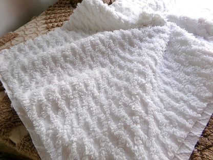 White Lattice Vintage Chenille Fabric, Simple Diamond Design, 18" x 24" inches Piece, 100% Cotton