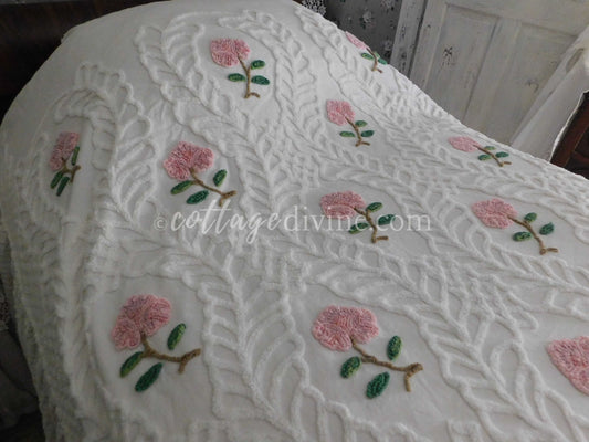 Heirloom Rose Vintage Chenille Bedspread, Full Size, JELDI AUSTRALIA, Cotton, Ruffled Skirt